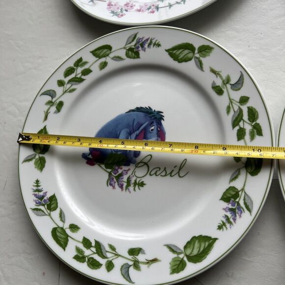 Disney Winnie the Pooh Herb Dinner Plates Set of 4 - Picture 10 of 14